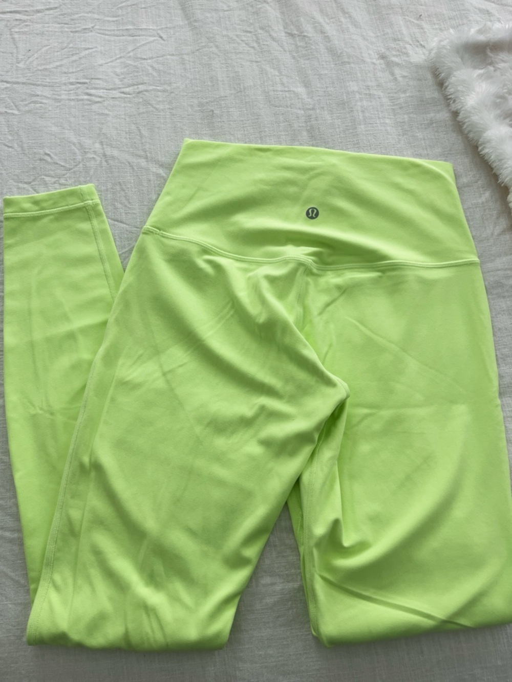 LULULEMON- Align Double Lined 28” leggings. -Neon Melon 🍋‍🟩
